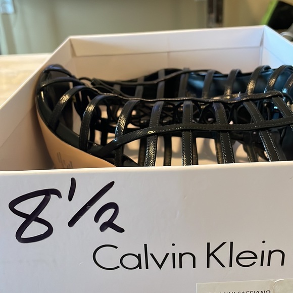Calvin Klein NEW NEVER WORN Black Caged heels size 8.5 - Picture 7 of 7